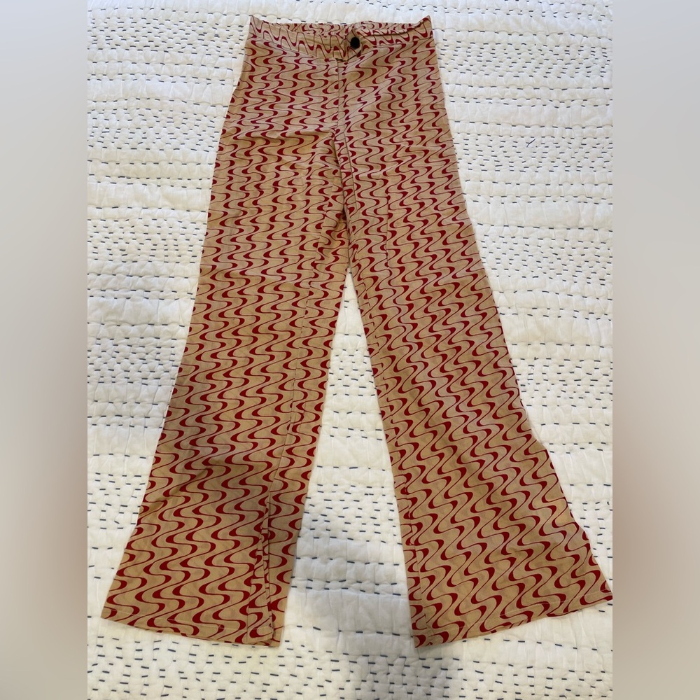 Gimaguas Red Wave Pattern Pants